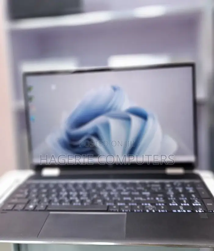 New Laptop HP Spectre 16GB Intel Core I7 SSD 512GB