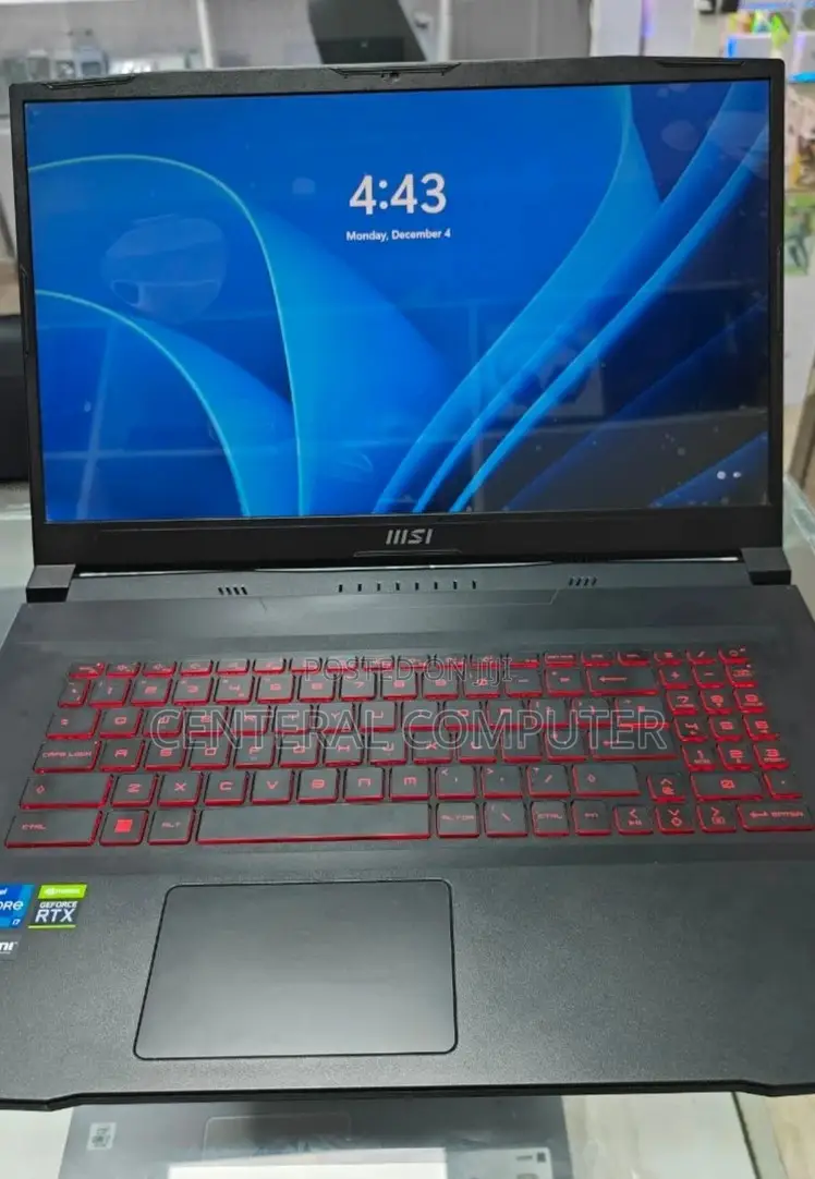 New Laptop MSI CR460 16GB Intel Core I7 SSD 512GB