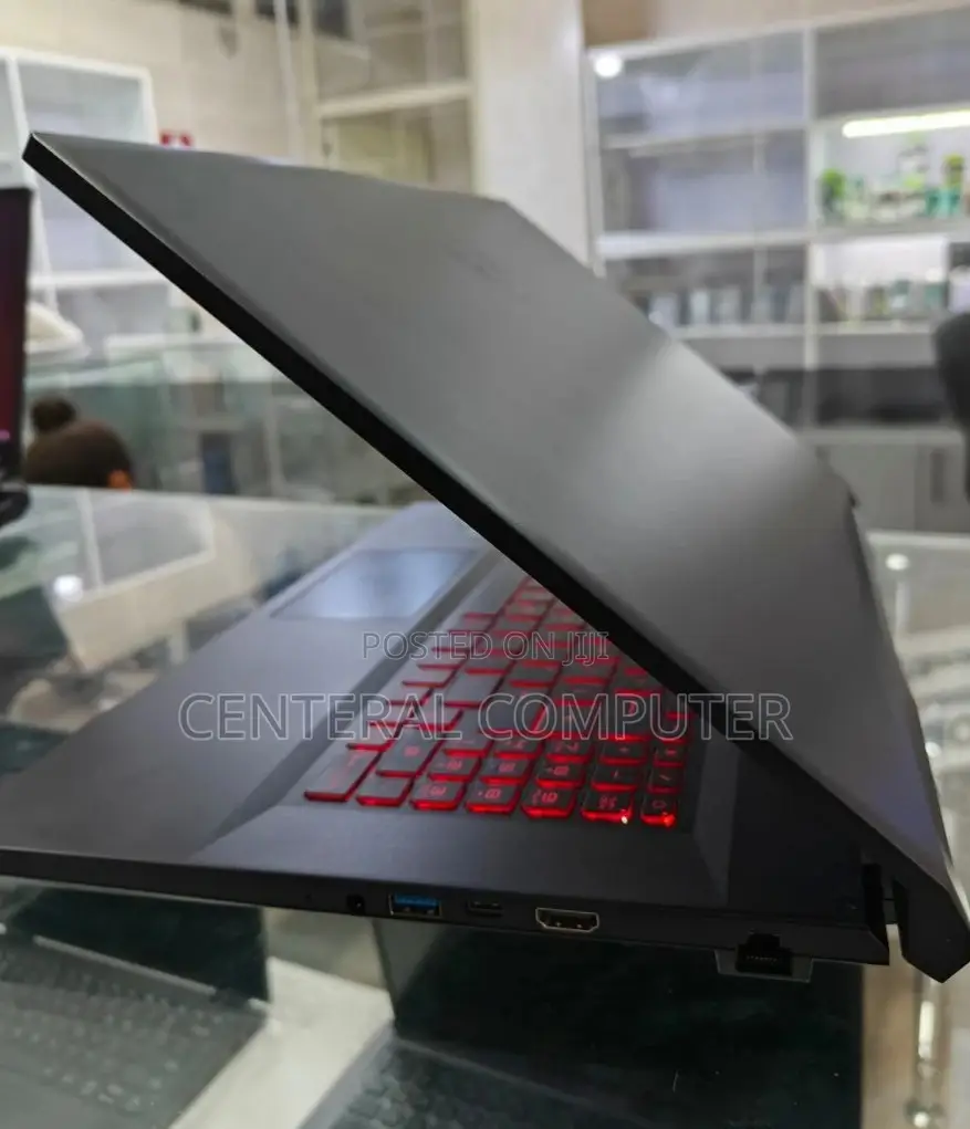 New Laptop MSI CR460 16GB Intel Core I7 SSD 512GB