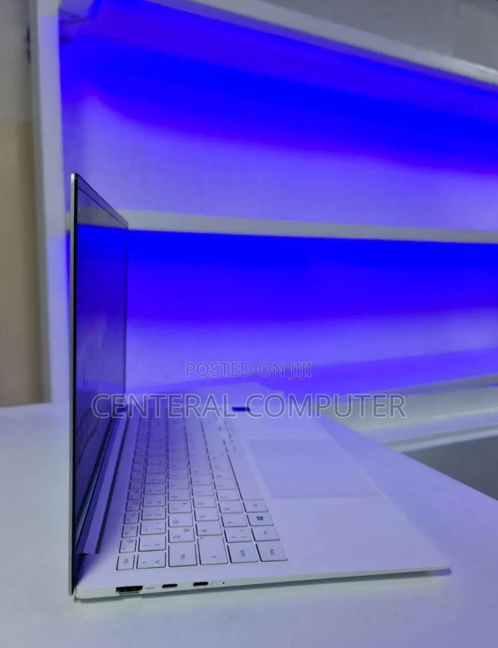 New Laptop Samsung Galaxy Book 2 16GB Intel Core I7 SSD 512GB