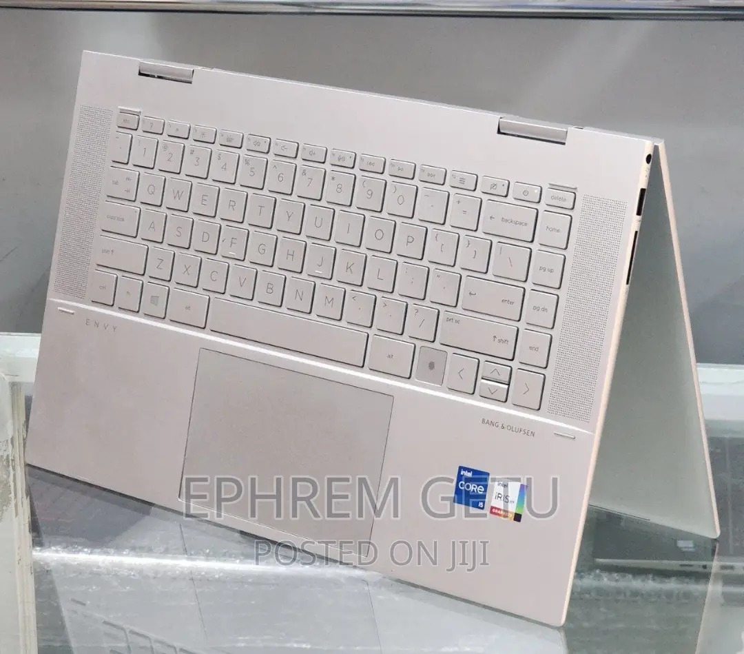 New Laptop HP Envy X360 16GB Intel Core I5 SSD 512GB