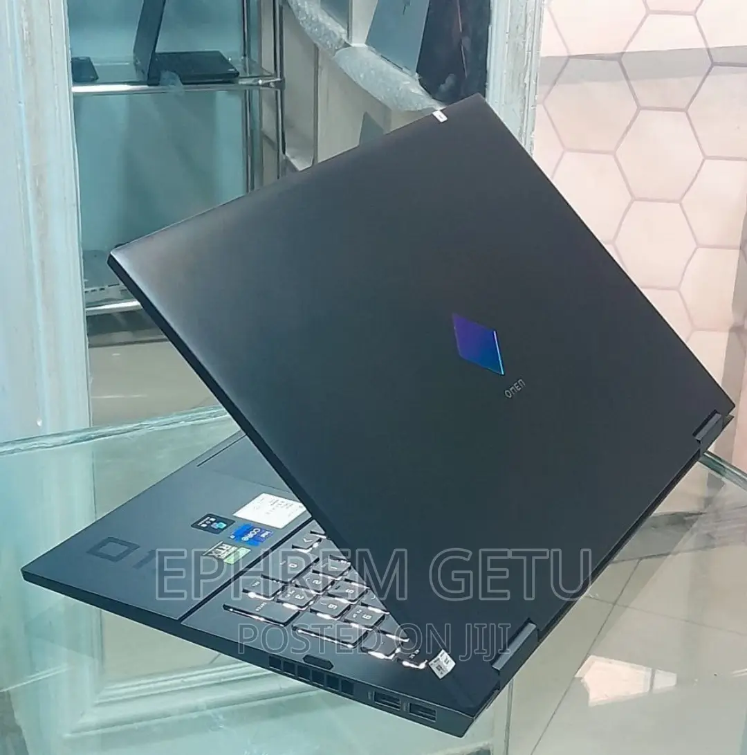 New Laptop HP Omen 15 16GB Intel Core I7 SSD 1T