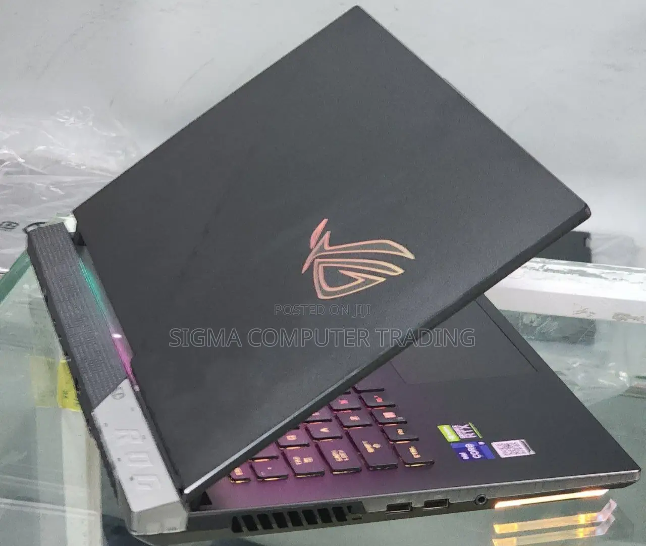 New Laptop Asus ROG Strix G15 16GB Intel Core I9 SSD 1T