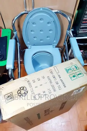 እግሩ ከፍ ዝቅ የሚል Commode Chair~Toilet Chair=Folding Chair=Chair