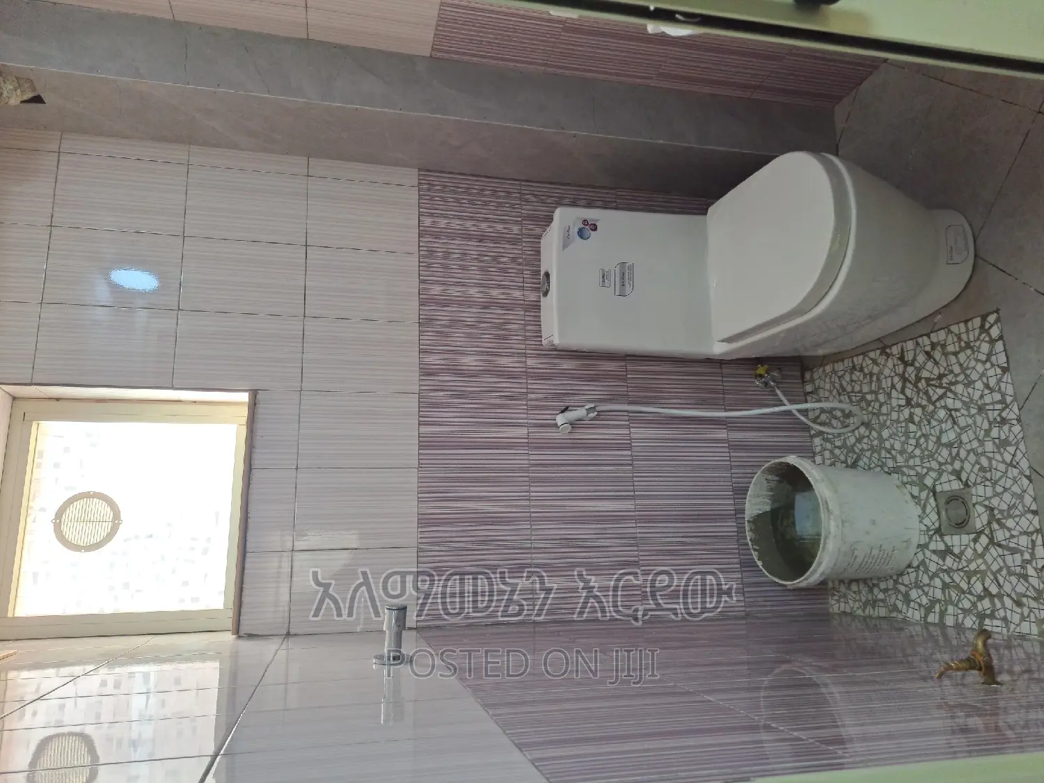 Furnished 1bdrm Condo in ሰሚት ኮንዶሚንየም, Bole for sale