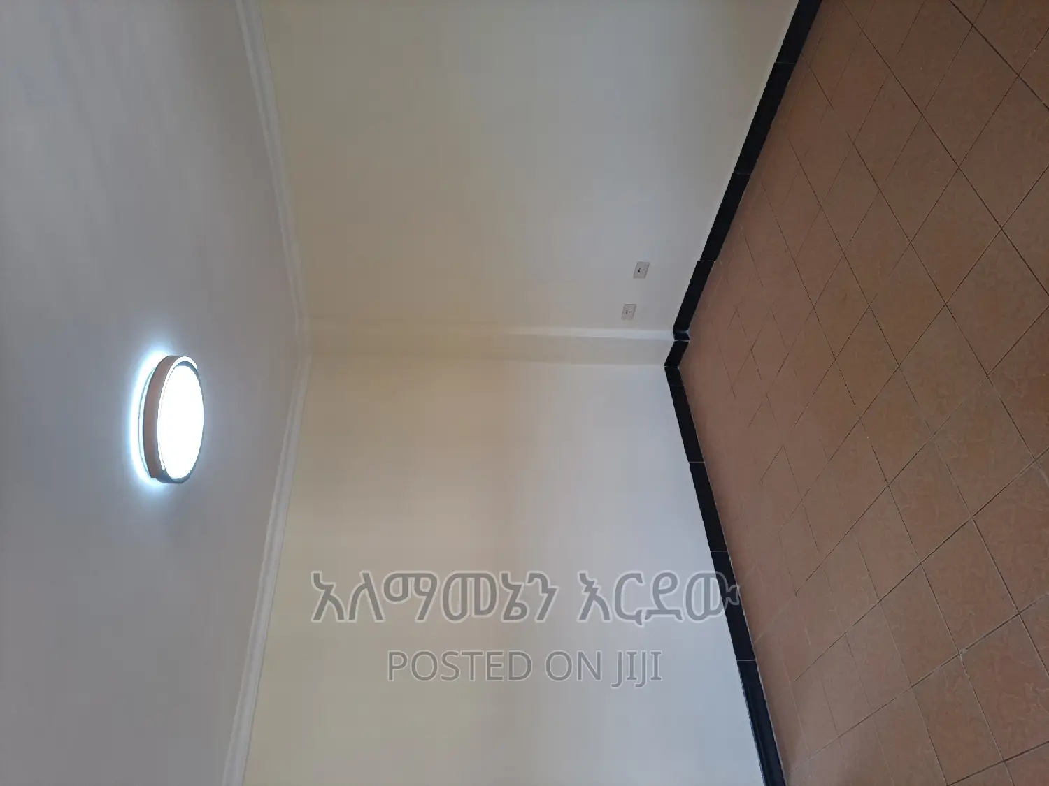 Furnished 1bdrm Condo in ሰሚት ኮንዶሚንየም, Bole for sale