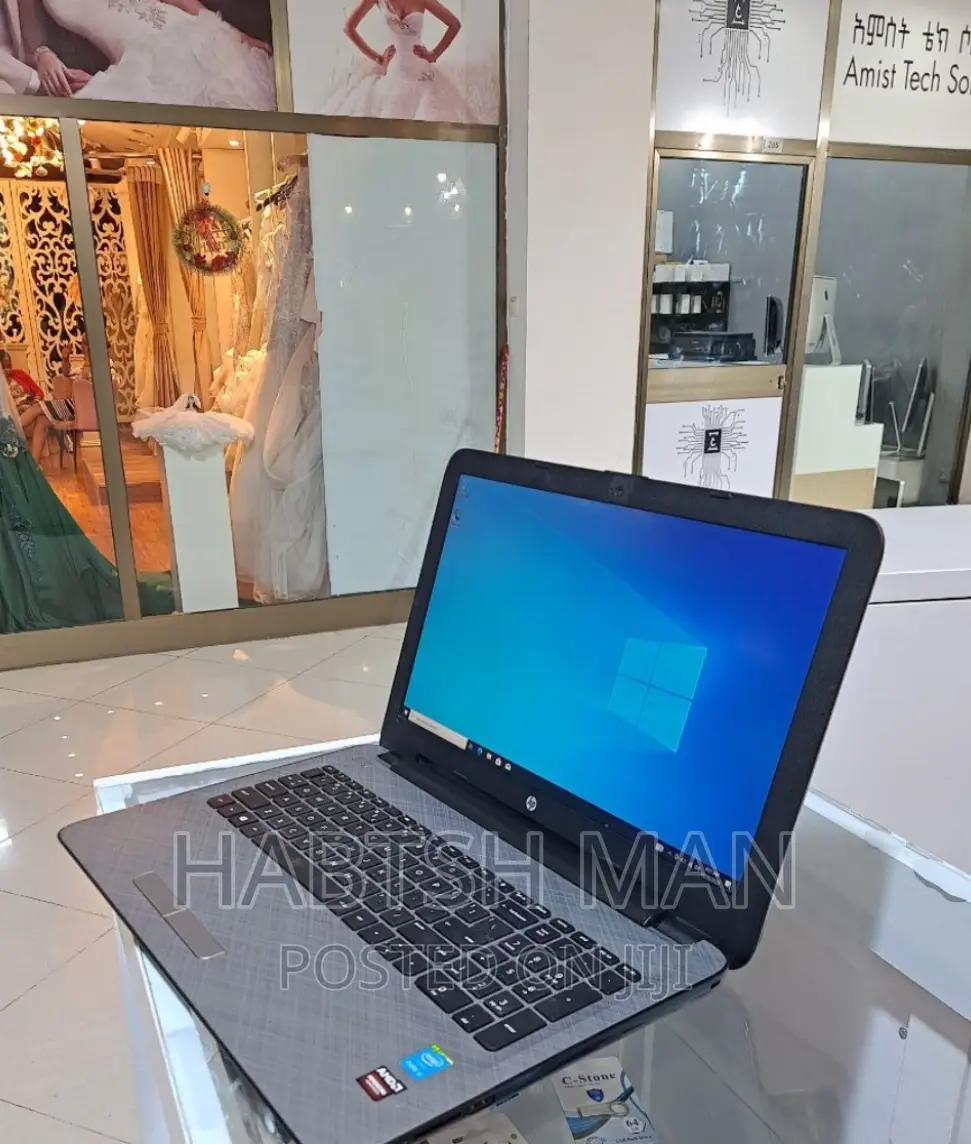 New Laptop HP Stream Notebook 8GB Intel Core i5 HDD 1T