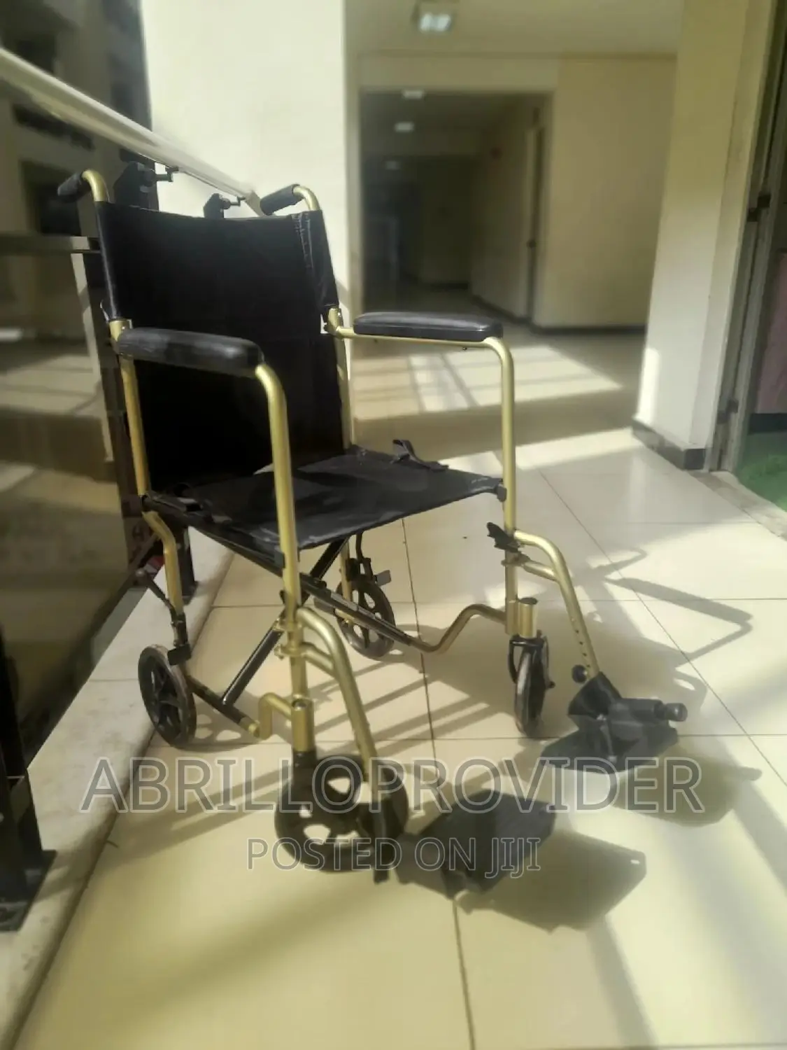 Small Wheel=Wheelchair=Wheelchair-Wheelchair=Wheelchair