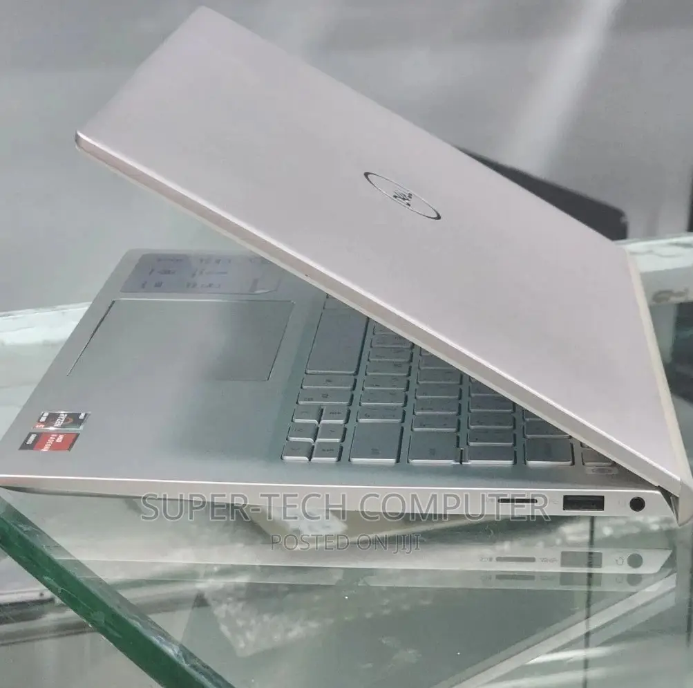 New Laptop Dell Inspiron 14 8GB AMD Ryzen 5 SSD 256GB