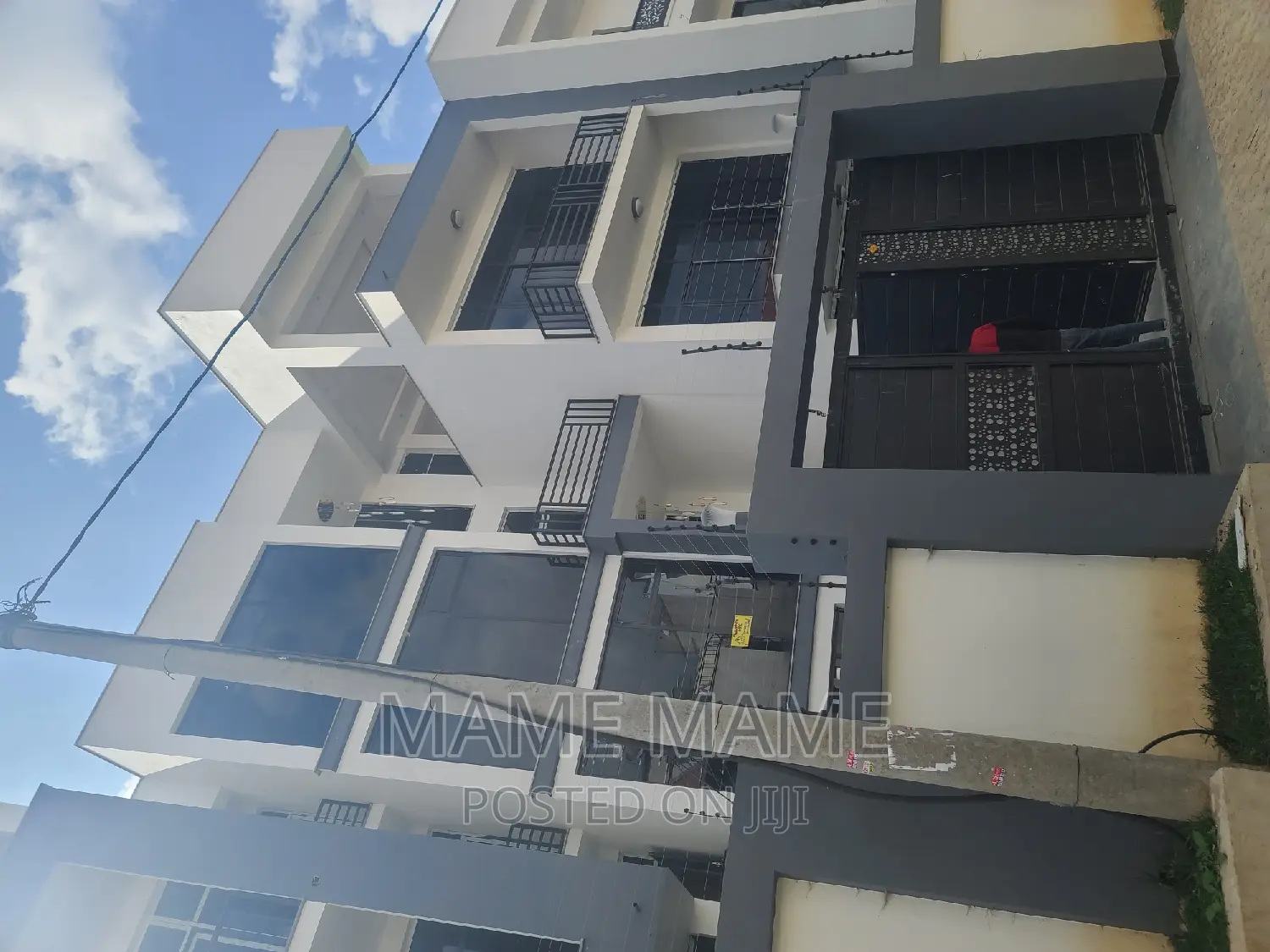 9bdrm House in Addis Abeba, Bole for sale