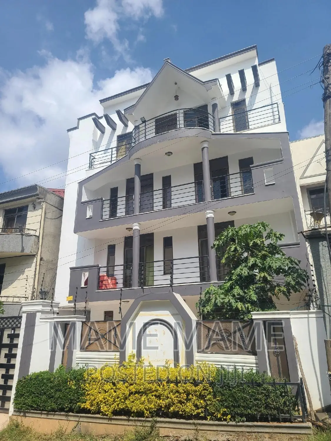 6bdrm House in Addis Abeba, Bole for sale