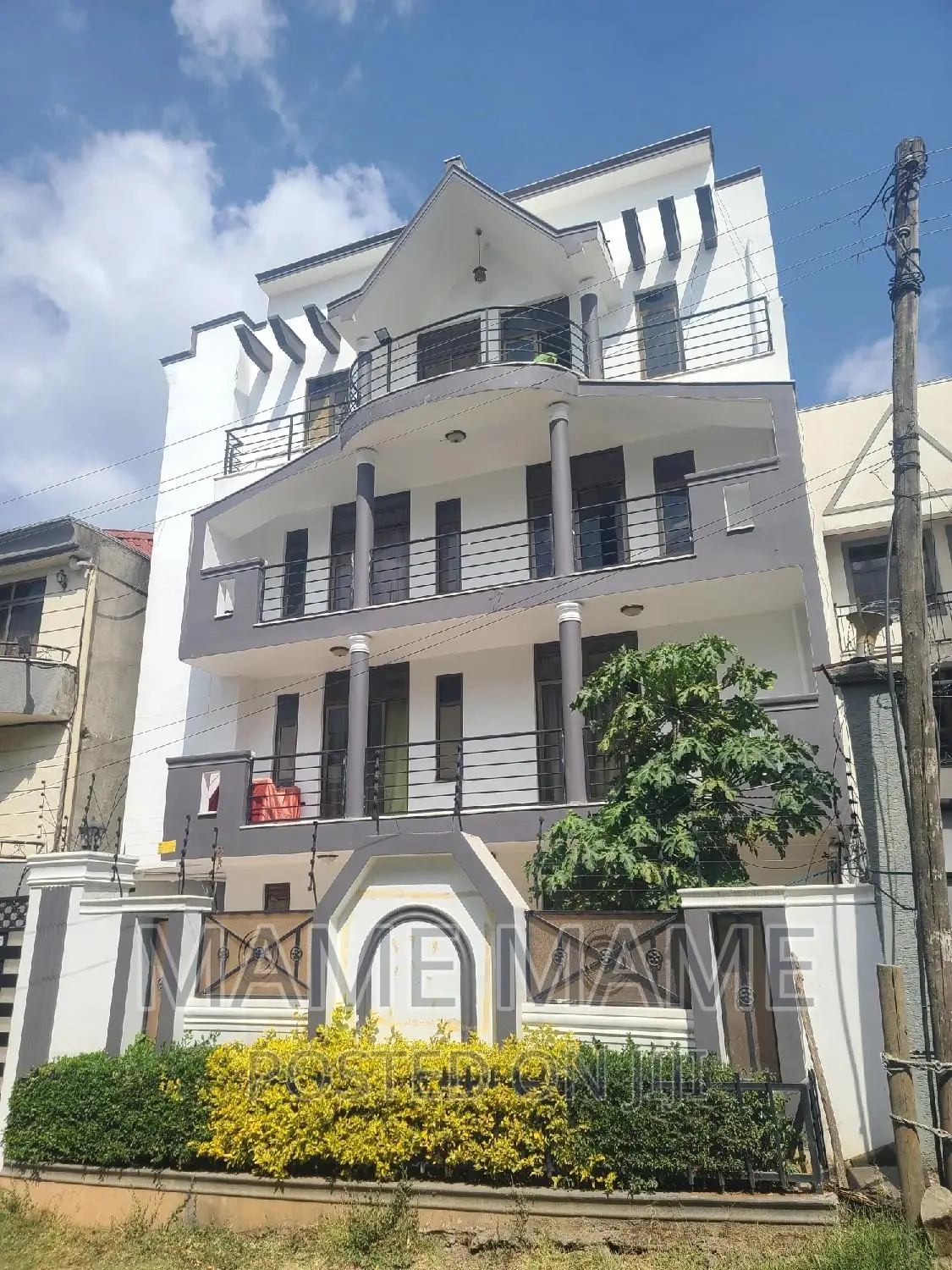 6bdrm House in Addis Abeba, Bole for sale