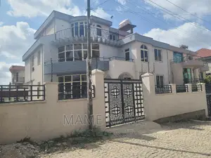 Photo - 11bdrm House in Addis Abeba, Bole for rent