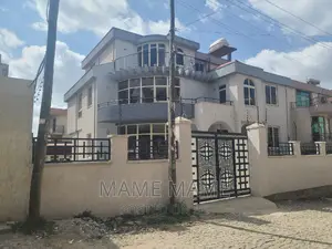 11bdrm House in Addis Abeba, Bole for rent