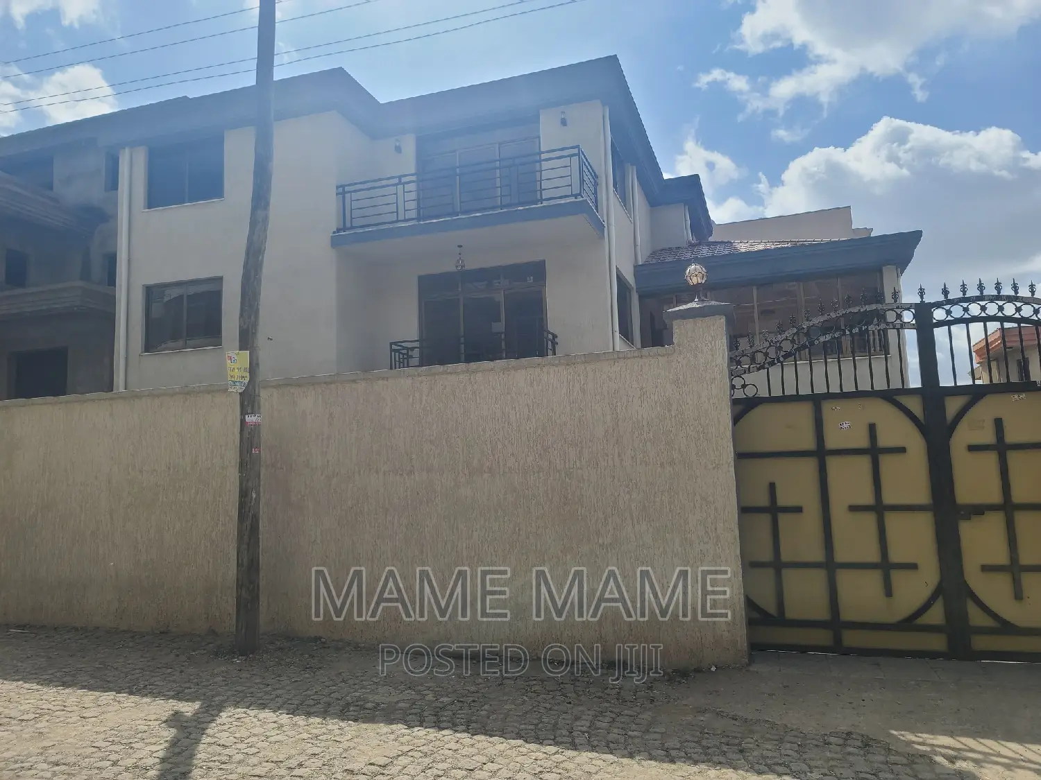 9bdrm House in Addis Abeba, Bole for sale
