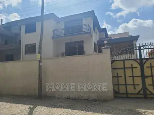 9bdrm House in Addis Abeba, Bole for sale