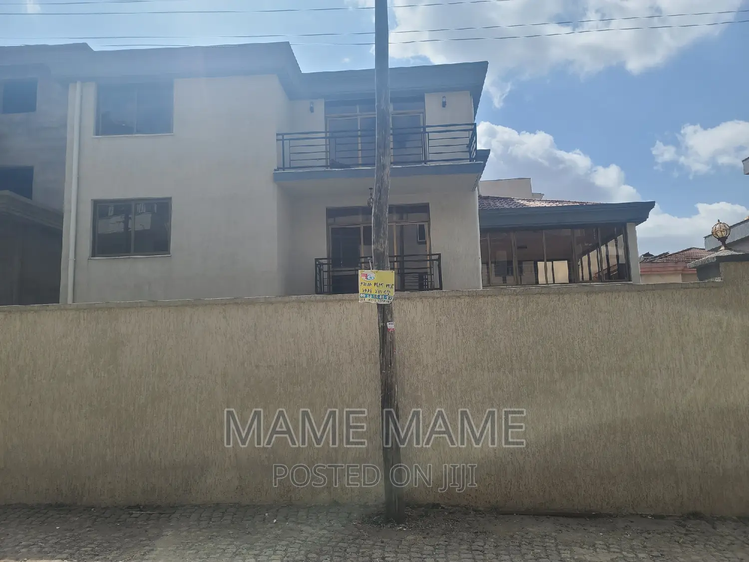 9bdrm House in Addis Abeba, Bole for sale