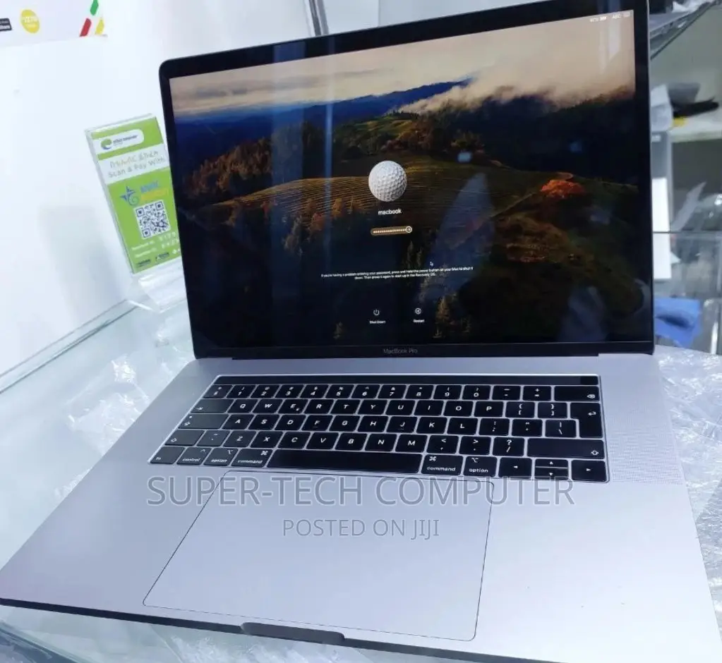 New Laptop Apple MacBook Pro 2020 32GB Intel Core I9 SSD 1T