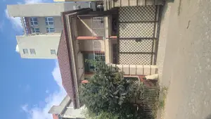 5bdrm House in Addis Abeba, Bole for rent