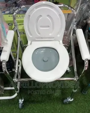 Photo - ##Toilet Commode Chair With Wheels, Type of Chair: Foldable