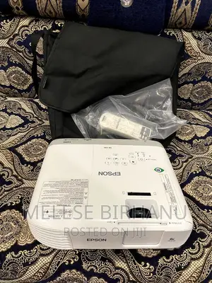 Photo - New Epson Eb-X39 Projector