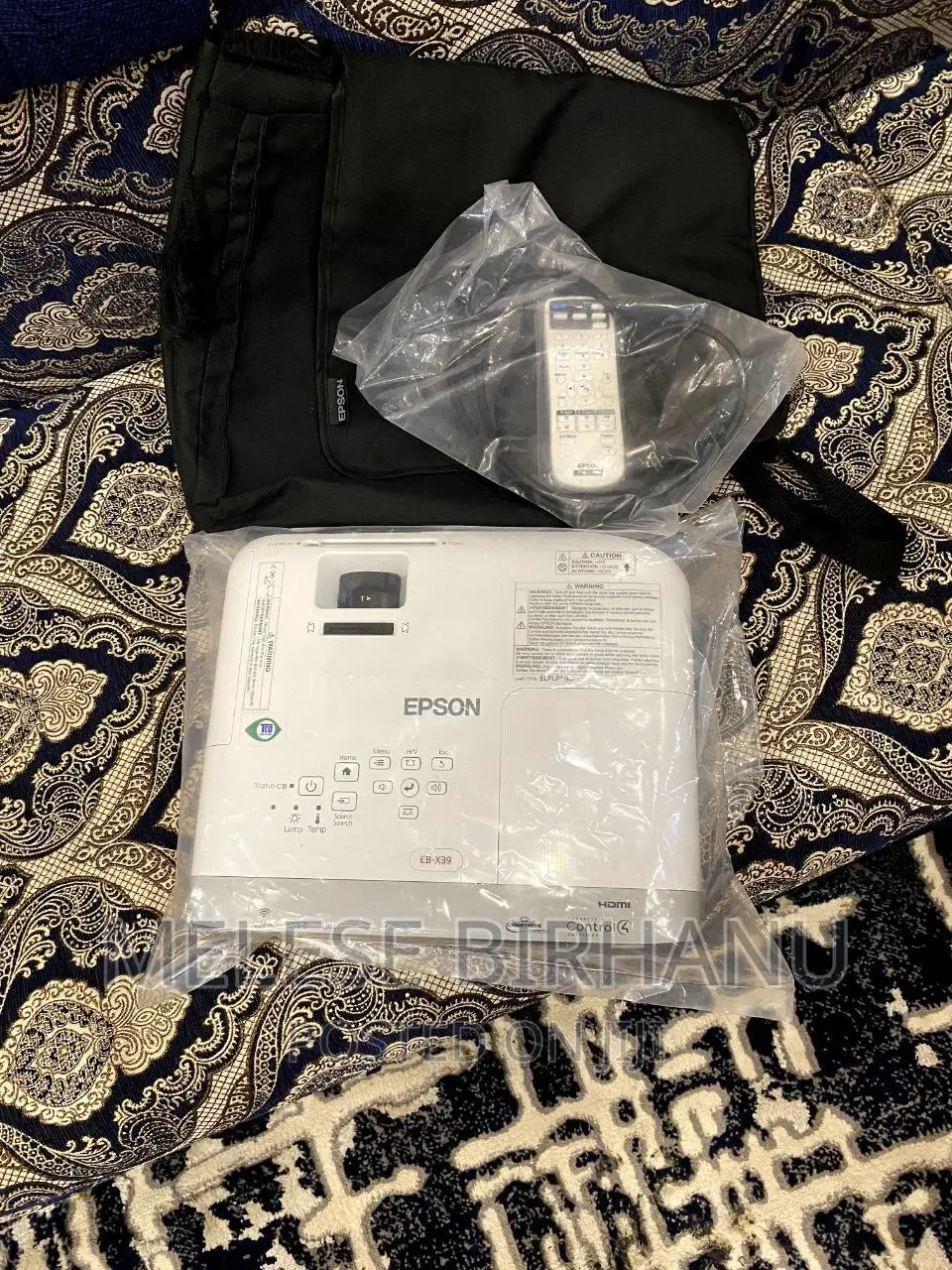 New Epson Eb-X39 Projector