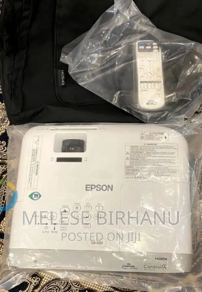 New Epson Eb-X39 Projector