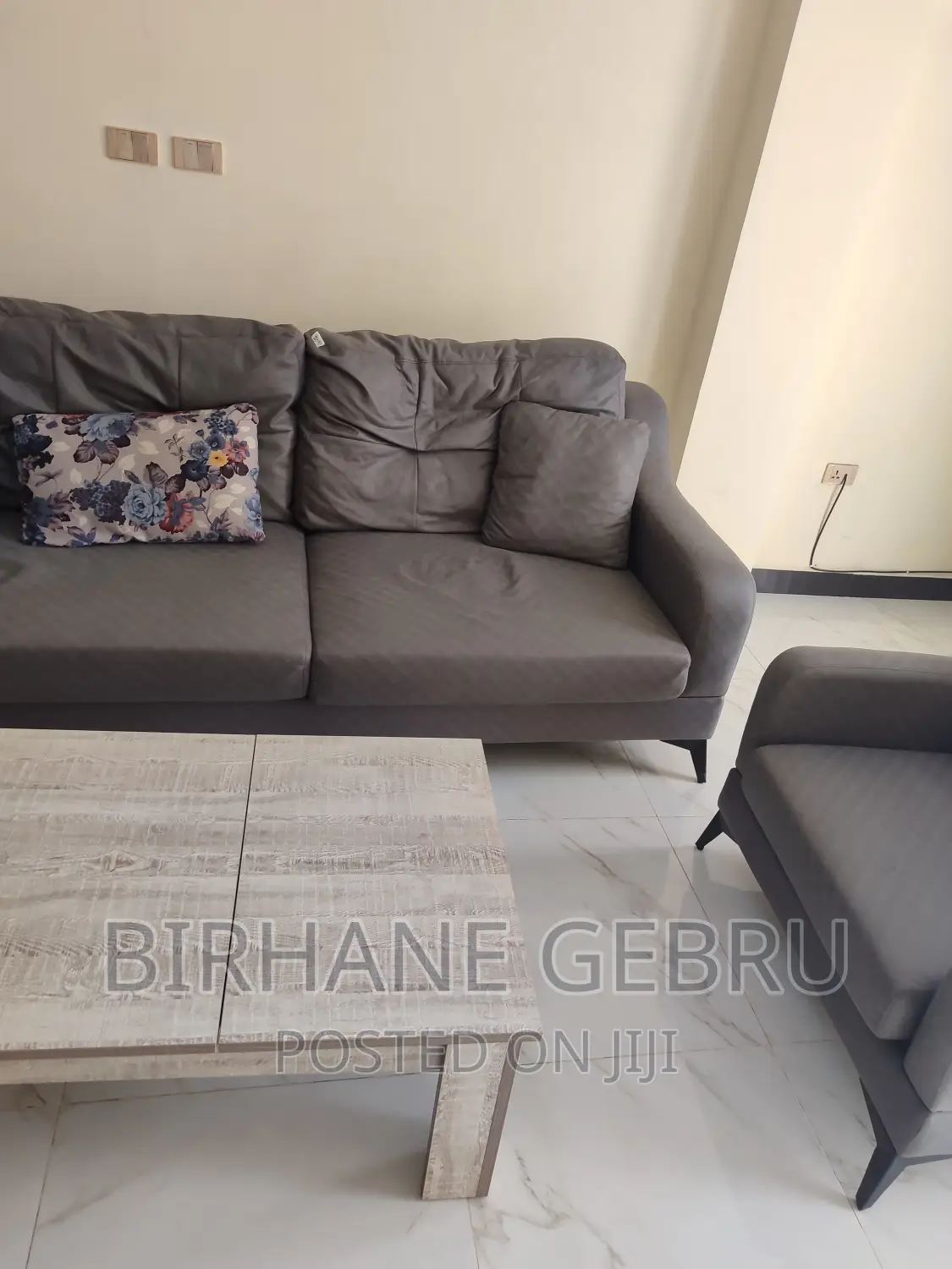 Furnished 2bdrm Apartment in Apartiment, Bole for rent