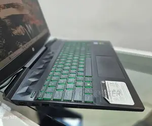 New Laptop HP Pavilion 15 8GB Intel Core I5 SSD 256GB