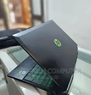 New Laptop HP Pavilion 15 8GB Intel Core I5 SSD 256GB