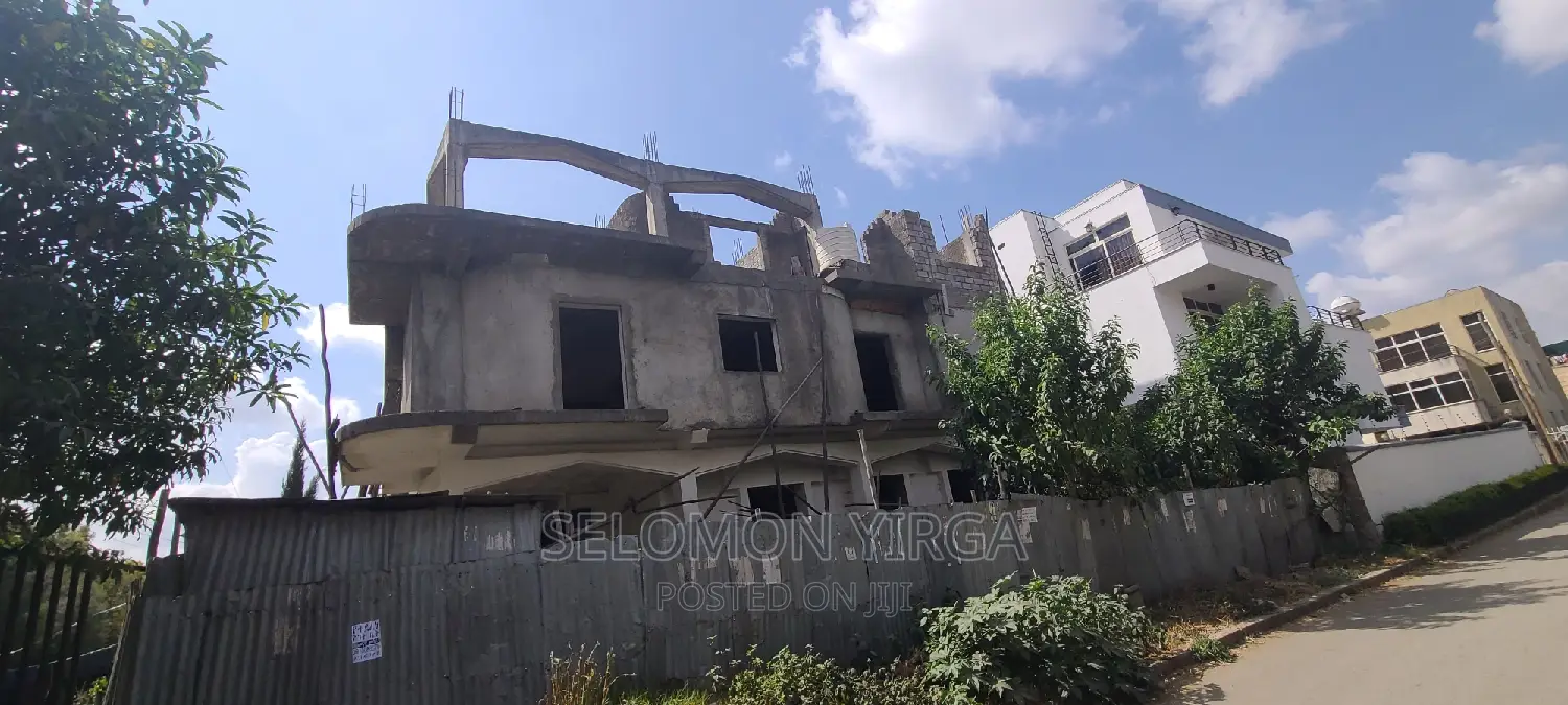 9bdrm House in Adis Ababa, Bole for sale