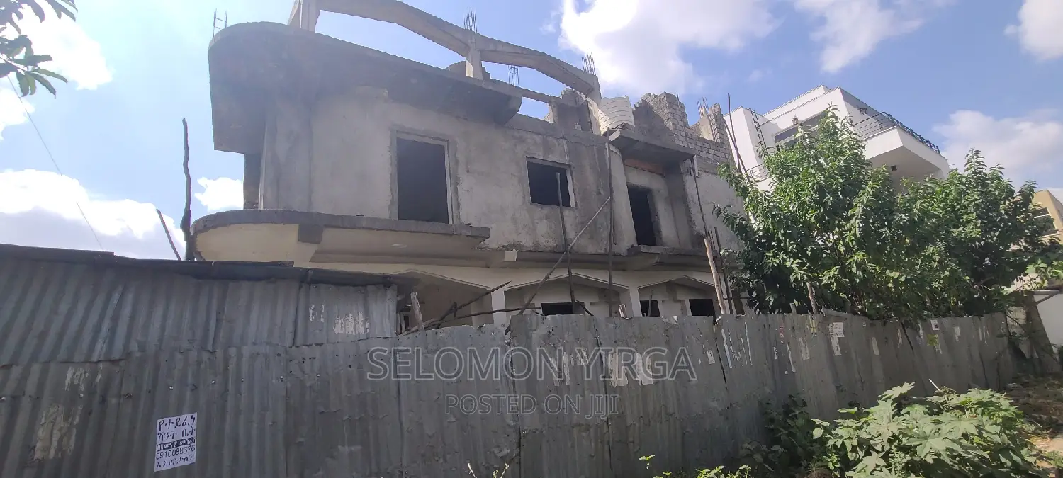 9bdrm House in Adis Ababa, Bole for sale