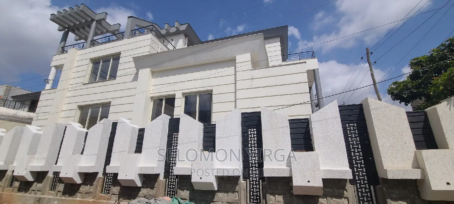 11bdrm House in Adis Abaa, Bole for sale