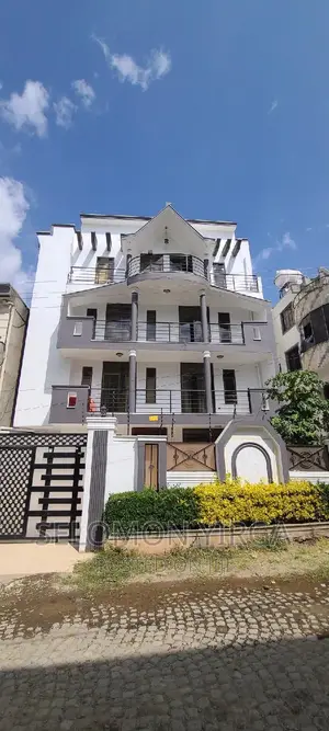 10bdrm House in Adis Ababa, Bole for sale