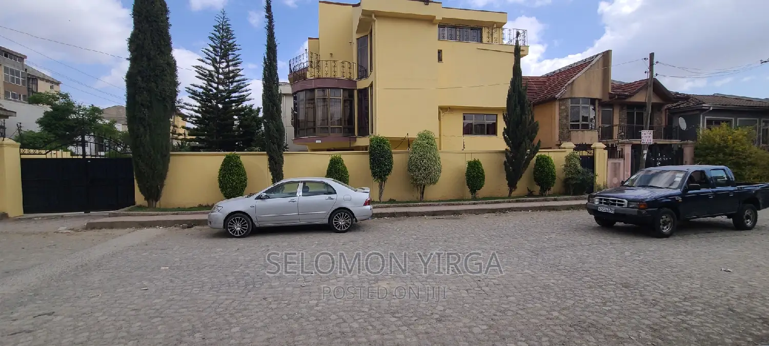 10bdrm House in Adis Ababa, Bole for sale