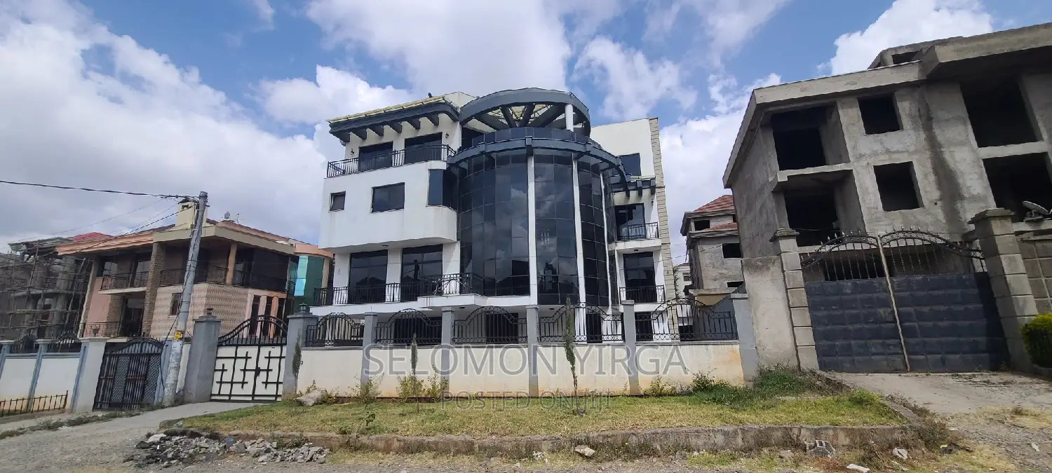 14bdrm House in Adis Ababa, Bole for rent