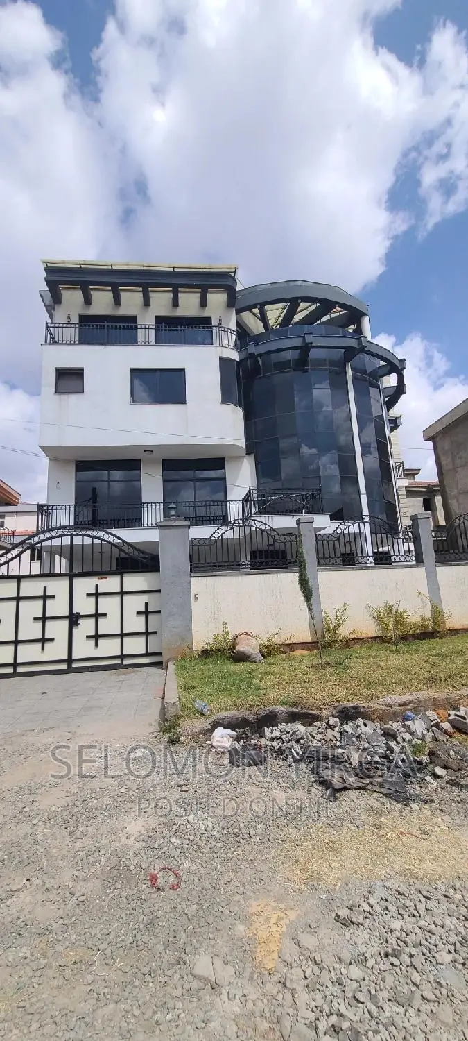 14bdrm House in Adis Ababa, Bole for rent