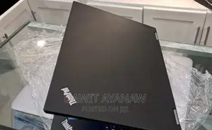 New Laptop Lenovo Yoga 260 8GB Intel Core I5 SSD 512GB