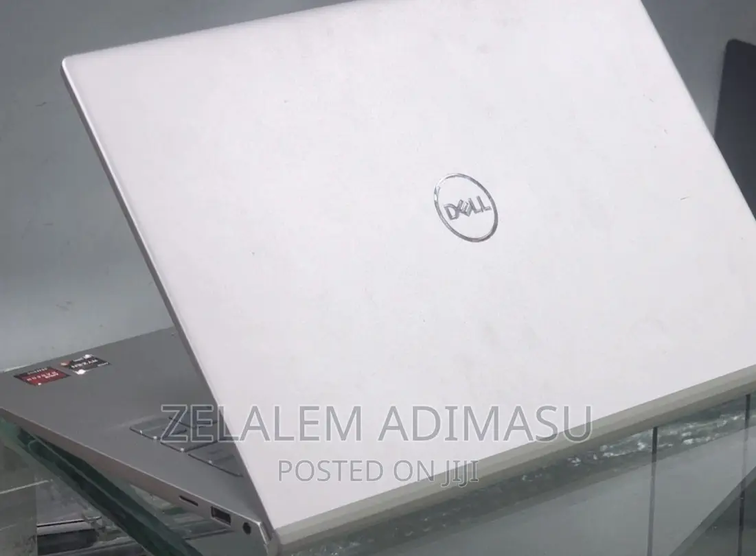 New Laptop Dell Inspiron 15 8GB Intel Core I5 SSD 256GB