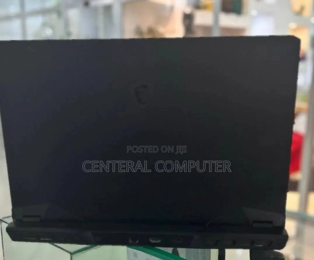 New Laptop MSI GF63 16GB Intel Core I7 SSD 512GB