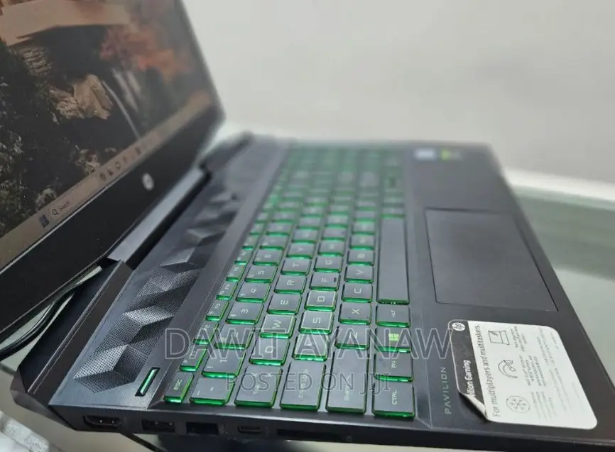 New Laptop HP 8GB Intel Core I5 SSD 256GB