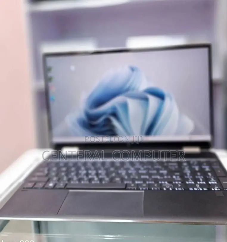 New Laptop HP Spectre X360 13t 16GB Intel Core I7 SSD 512GB