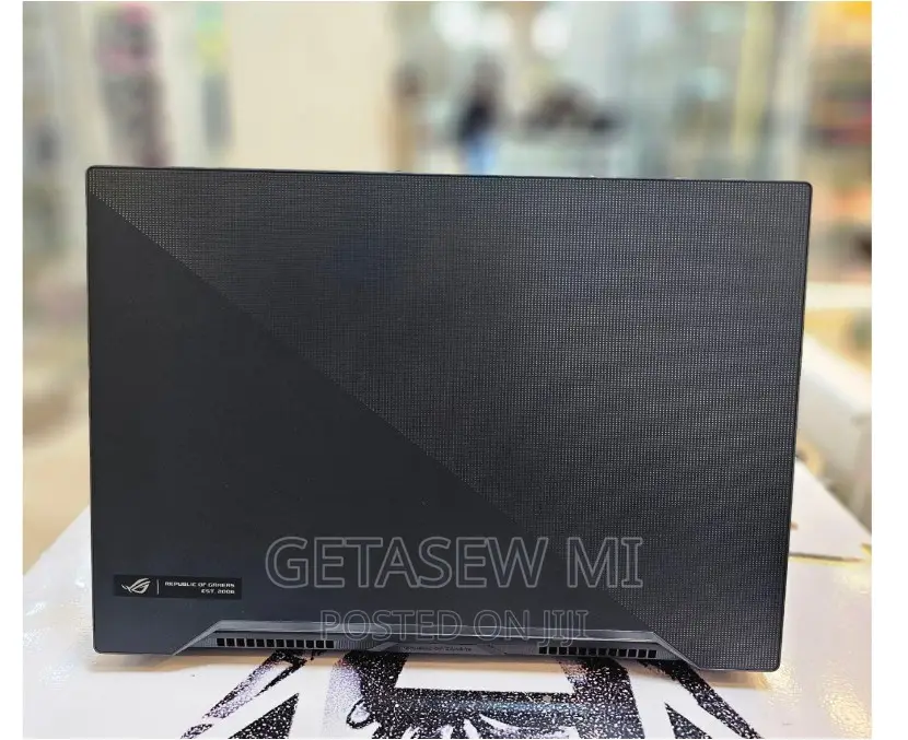 New Laptop Asus 16GB Intel Core I7 SSD 1T