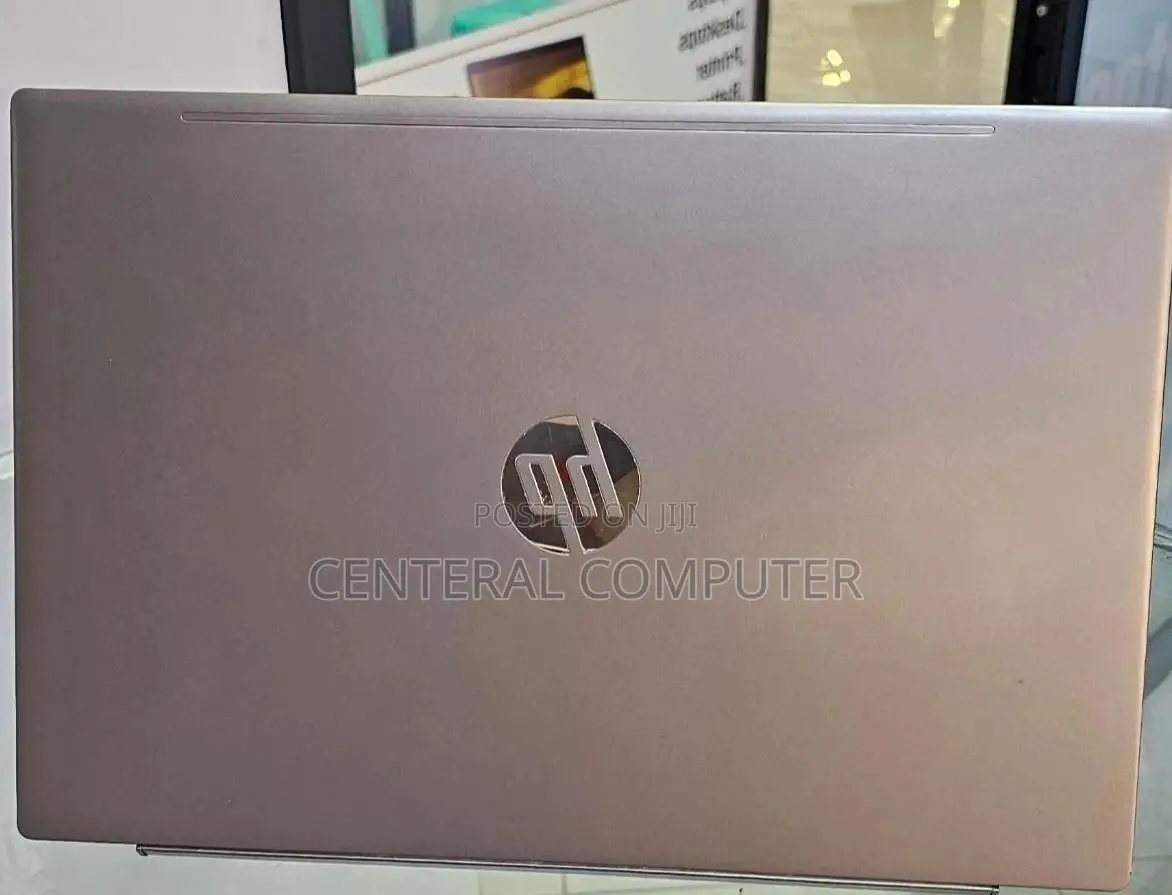 New Laptop HP Pavilion 15 8GB AMD Ryzen 7 HDD 1T