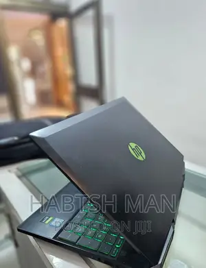 New Laptop HP Pavilion 15 8GB Intel Core I5 SSD 256GB