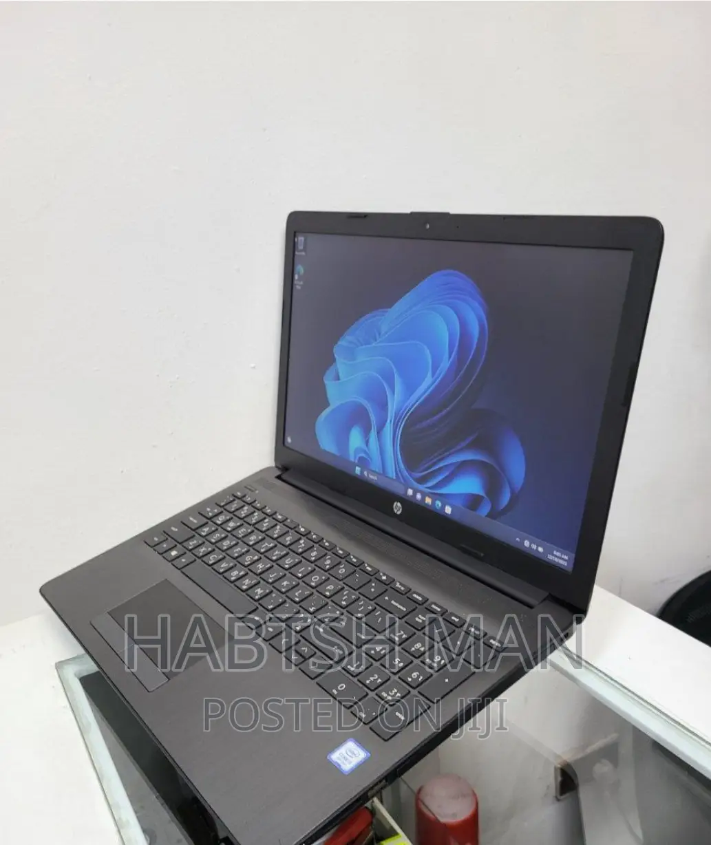 New Laptop HP Stream Notebook 8GB Intel Core I3 HDD 1T