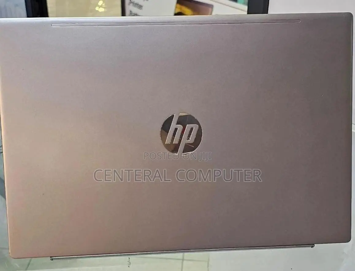 New Laptop HP Pavilion 15 8GB AMD Ryzen 7 HDD 1T