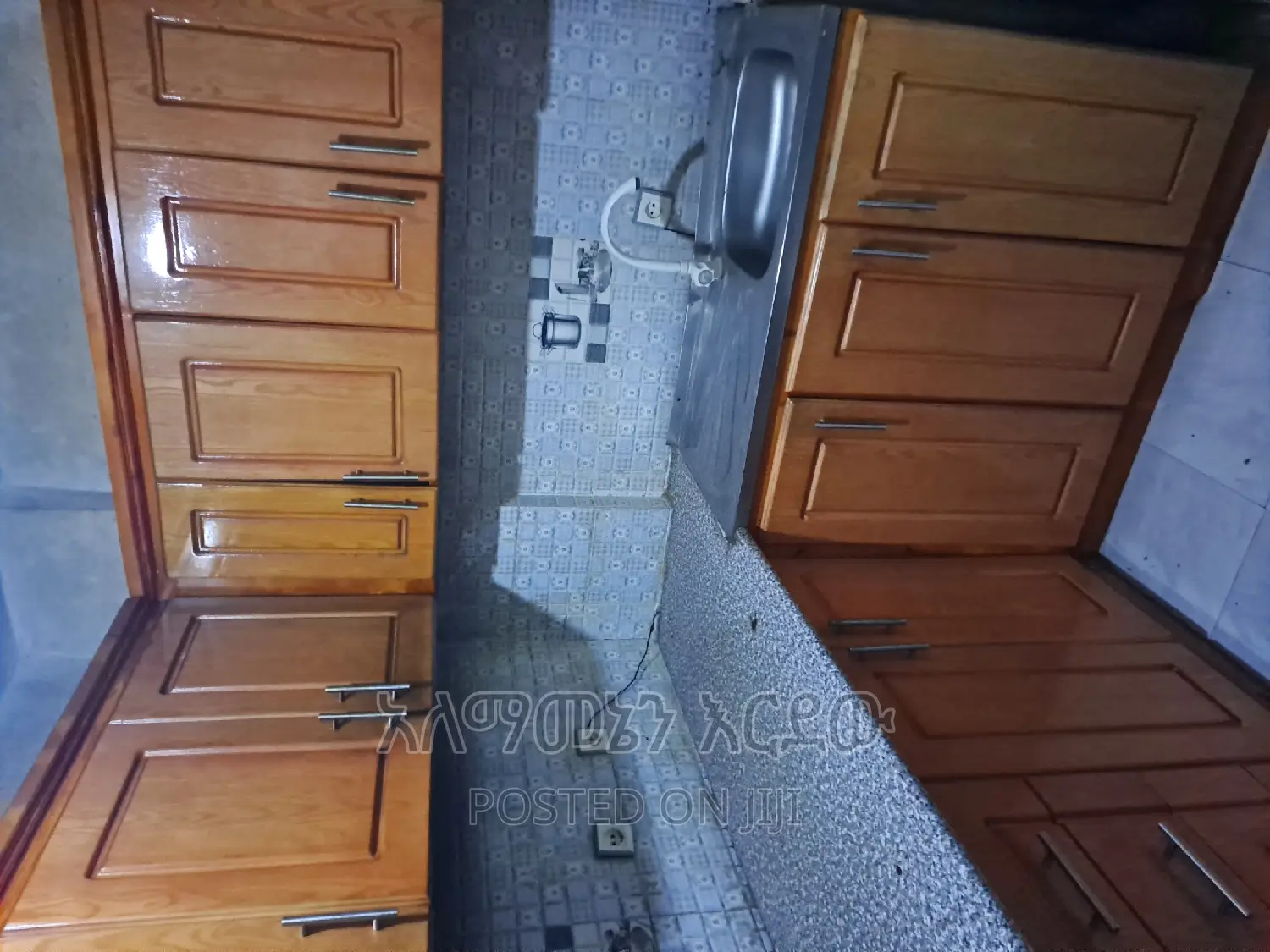 Furnished 1bdrm Condo in ሰሚት ኮንዶሚንየም, Bole for sale