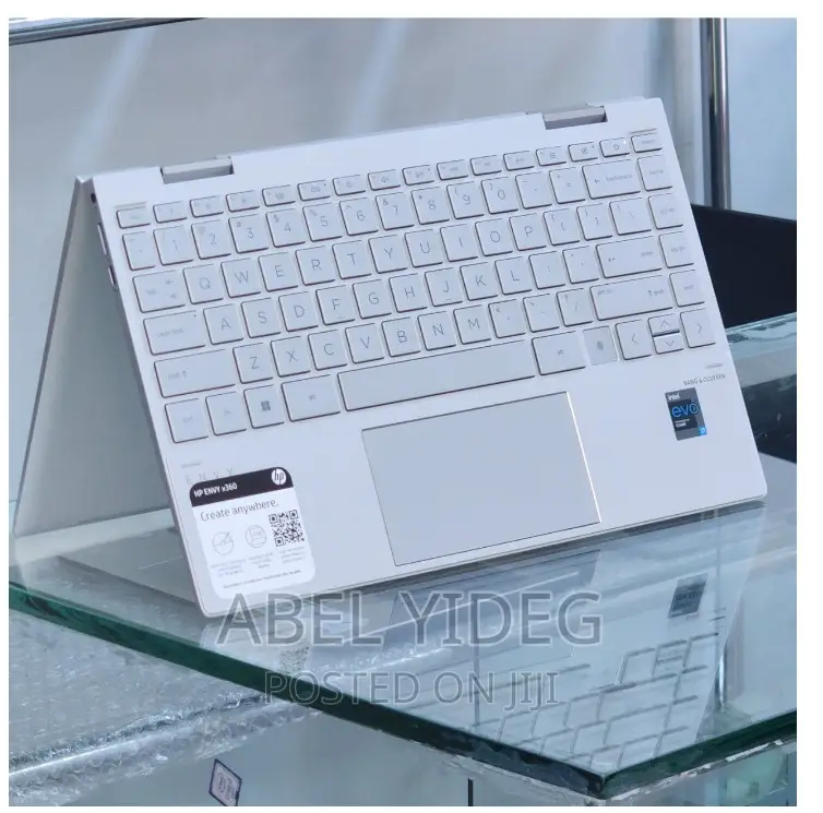 New Laptop HP Envy X360 8GB Intel Core I5 SSD 512GB