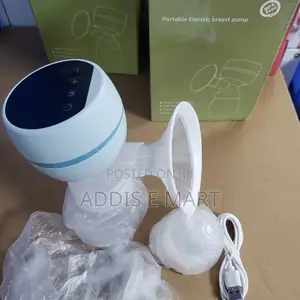 ማኑዋል የእናት ጡት ወተት ማለቢያ ከነጡጦ